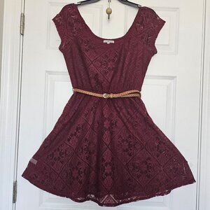 A-line Lace frock with a belt size S